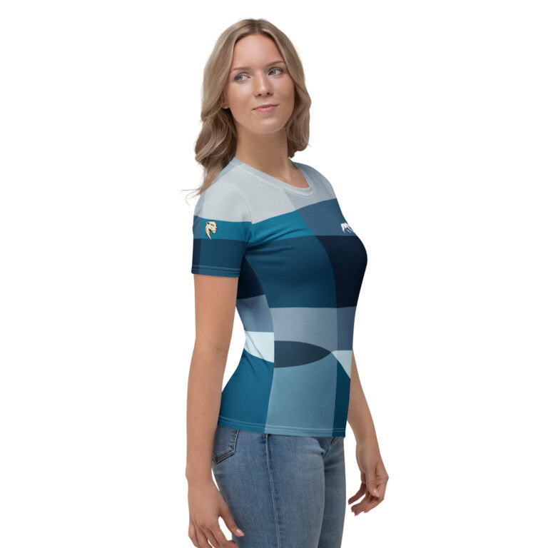 Tundra Bear | Women's T-Shirt - Image 4